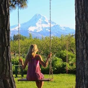 Meet your Posher, Ania